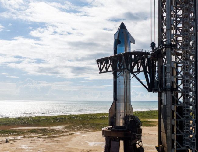 SpaceX faz primeira ignição do Starship V3 em preparação para lançamento programado para abril