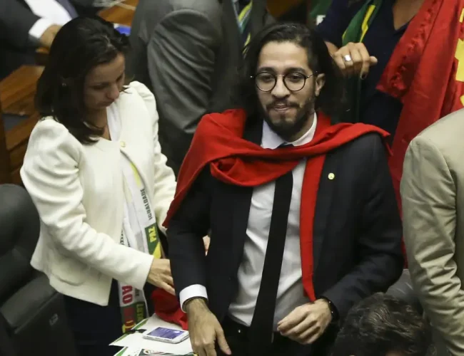 Uma Década do Impeachment de Dilma Rousseff: A Votação que Transformou o Brasil