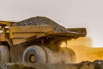 “PL dos Minerais Críticos ignora municípios mineradores e ameaça repetir os erros históricos da mineração brasileira”, alerta AMIG Brasil