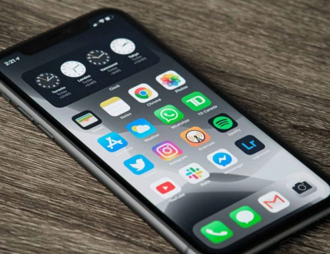 WhatsApp experimenta nova função para excluir mensagens lidas e atualiza visual no iOS