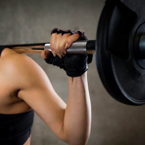 Treino cruzado: Musculação e HIIT favorecem hipertrofia, mas limitam aumento de força máxima, revela pesquisa da USP
