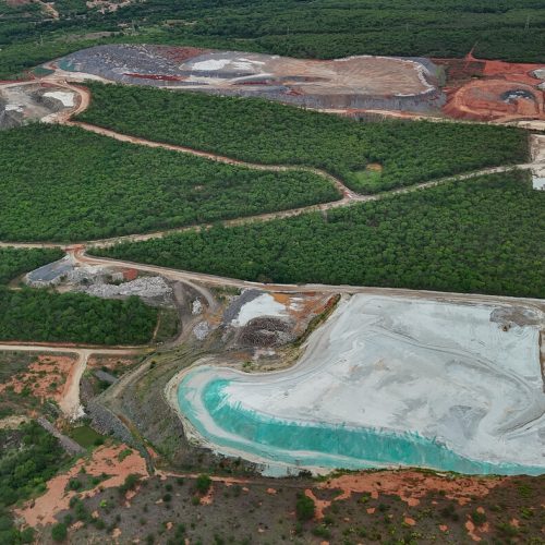 Negociações em Segredo no Senado Sobre Minerais Críticos Excluem Movimentos Sociais