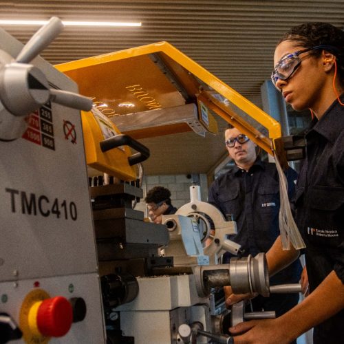 Terium disponibiliza bolsas integrais para cursos técnicos no Rio de Janeiro