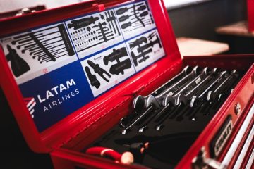 Latam lança programa de capacitação para mecânicos em São Paulo