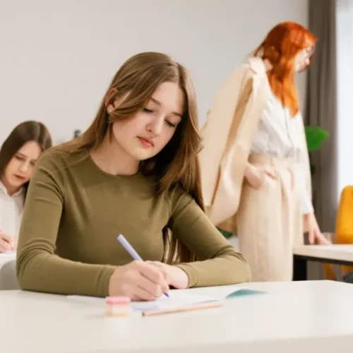 Vestibular e Enem: 5 dicas para organizar os estudos e se preparar para as provas