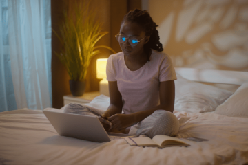 Os impactos do estudo noturno: um neurologista esclarece seus efeitos sobre o cérebro