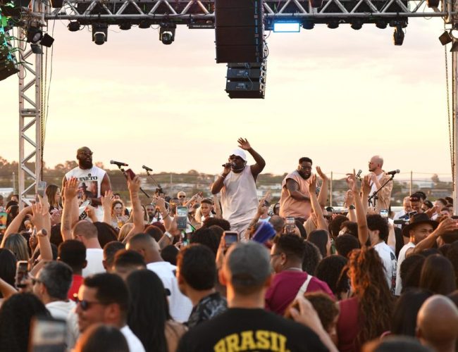Benza promove encontro de BenzaDeus e Yan para uma animada tarde de samba em Brasília neste sábado